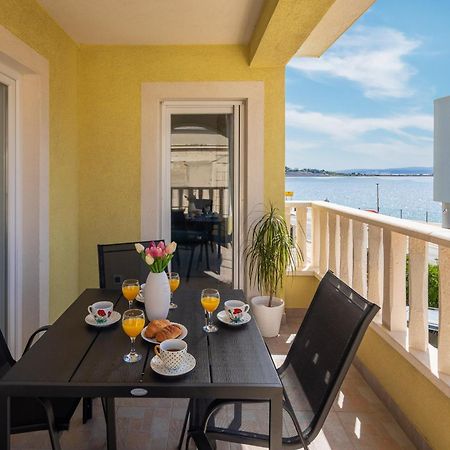Beach Relax Dugi Rat Exterior photo