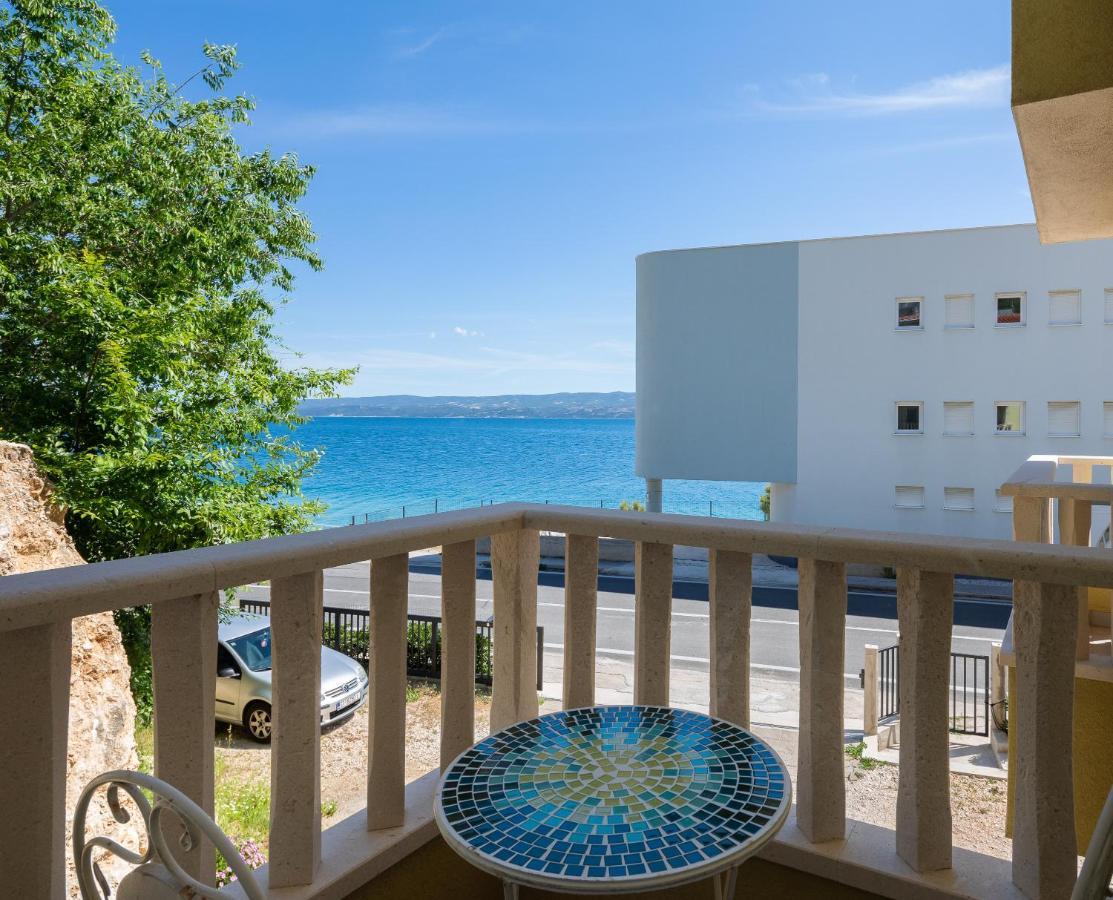 Beach Relax Dugi Rat Exterior photo
