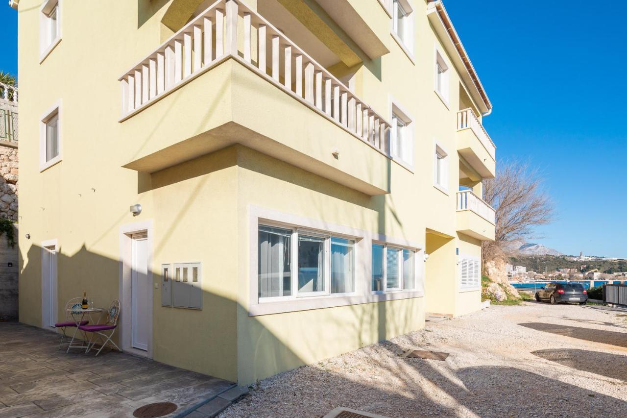 Beach Relax Dugi Rat Exterior photo